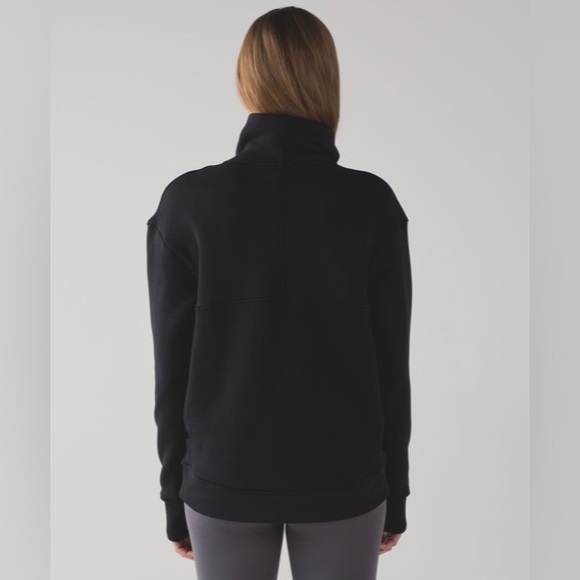 Lululemon Kick The Cold Funnel Neck - Picture 2 of 11